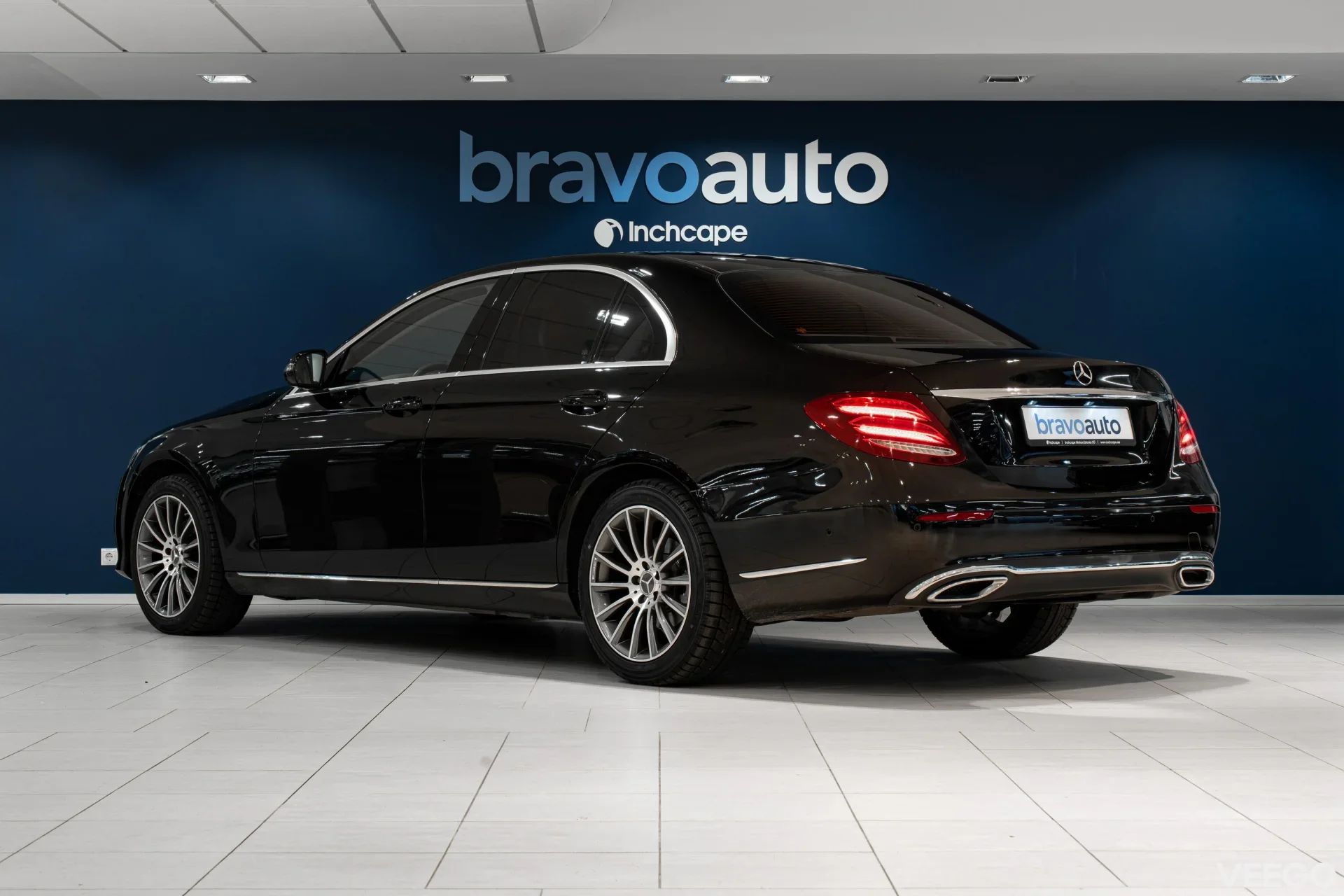 Mercedes-Benz E220 - 2 143kW