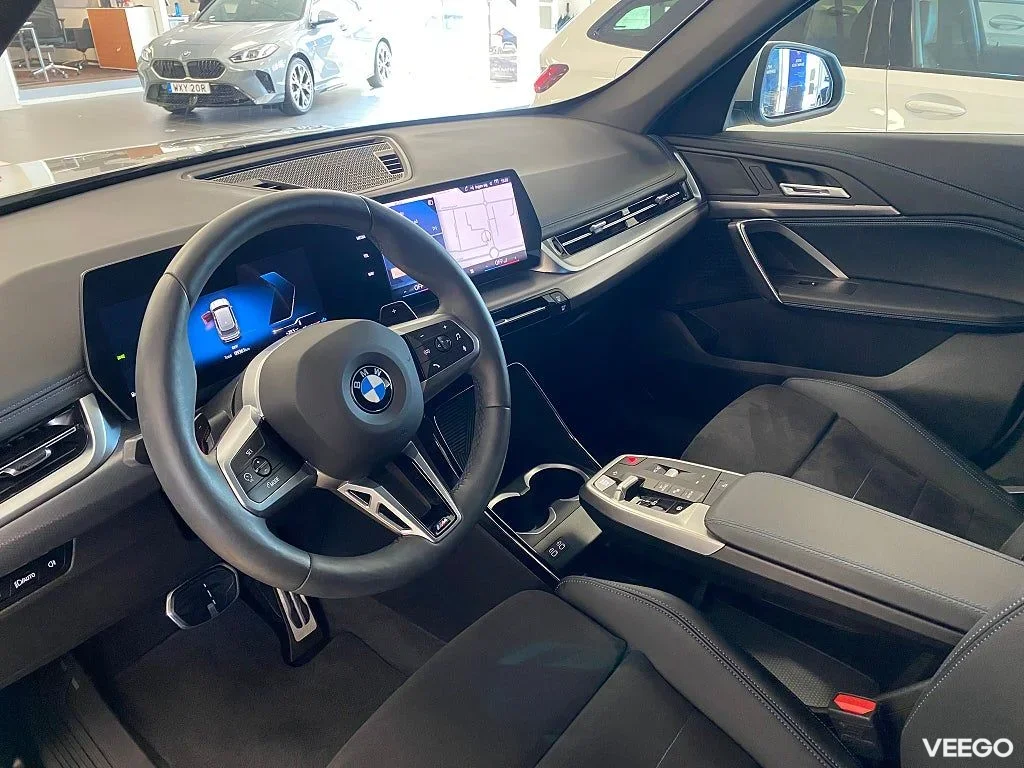 BMW X1 sDrive18i M-Sport Rattvärme Drag