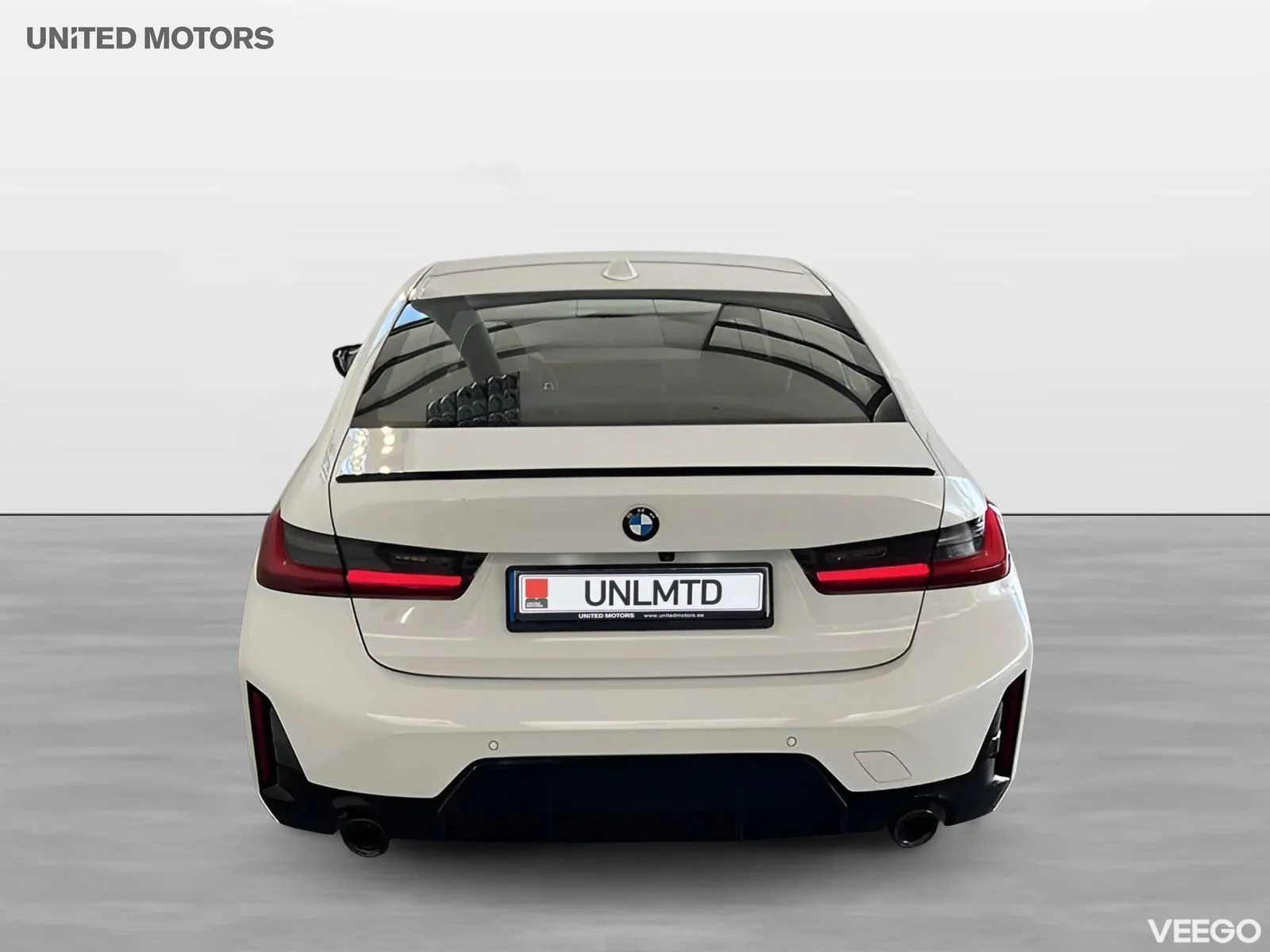 BMW 320 xDrive Sedan M Sport Drag Rattvärme Park Assist