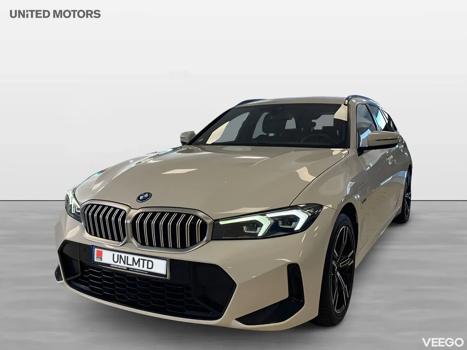 BMW 330 xDrive Touring M-Sport Rattvärme