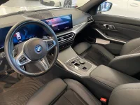 BMW 330 xDrive Touring M-Sport Rattvärme thumbnail