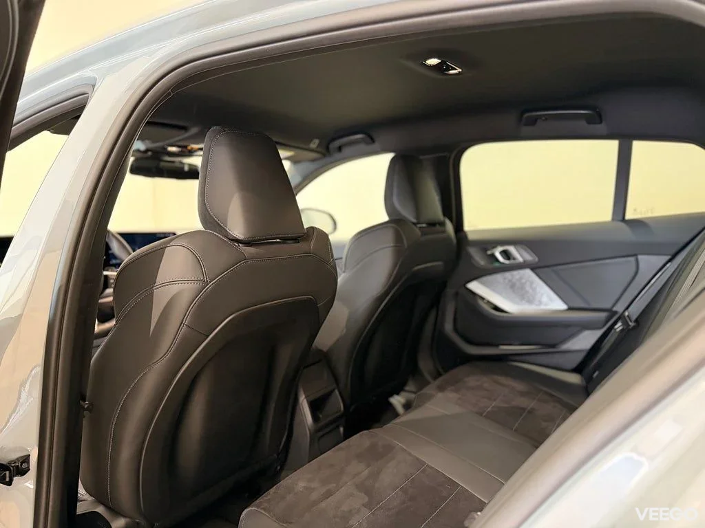 BMW 120 M-Sport interiört + exteriört, Rattvärme, Navigation