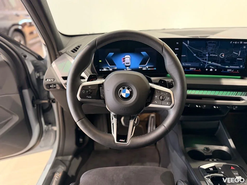 BMW 120 M-Sport interiört + exteriört, Rattvärme, Navigation
