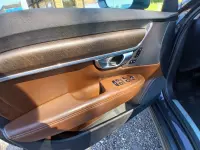 Volvo V90 Cross Country MOMENTUM 2.0 173kW thumbnail