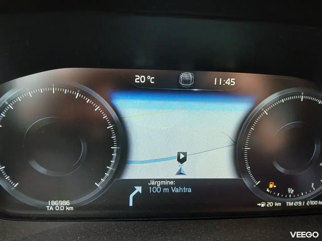 Volvo V90 Cross Country MOMENTUM 2.0 173kW