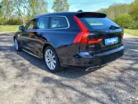 Volvo V90 MOMENTUM 2.0 140kW thumbnail