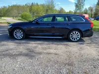 Volvo V90 MOMENTUM 2.0 140kW thumbnail