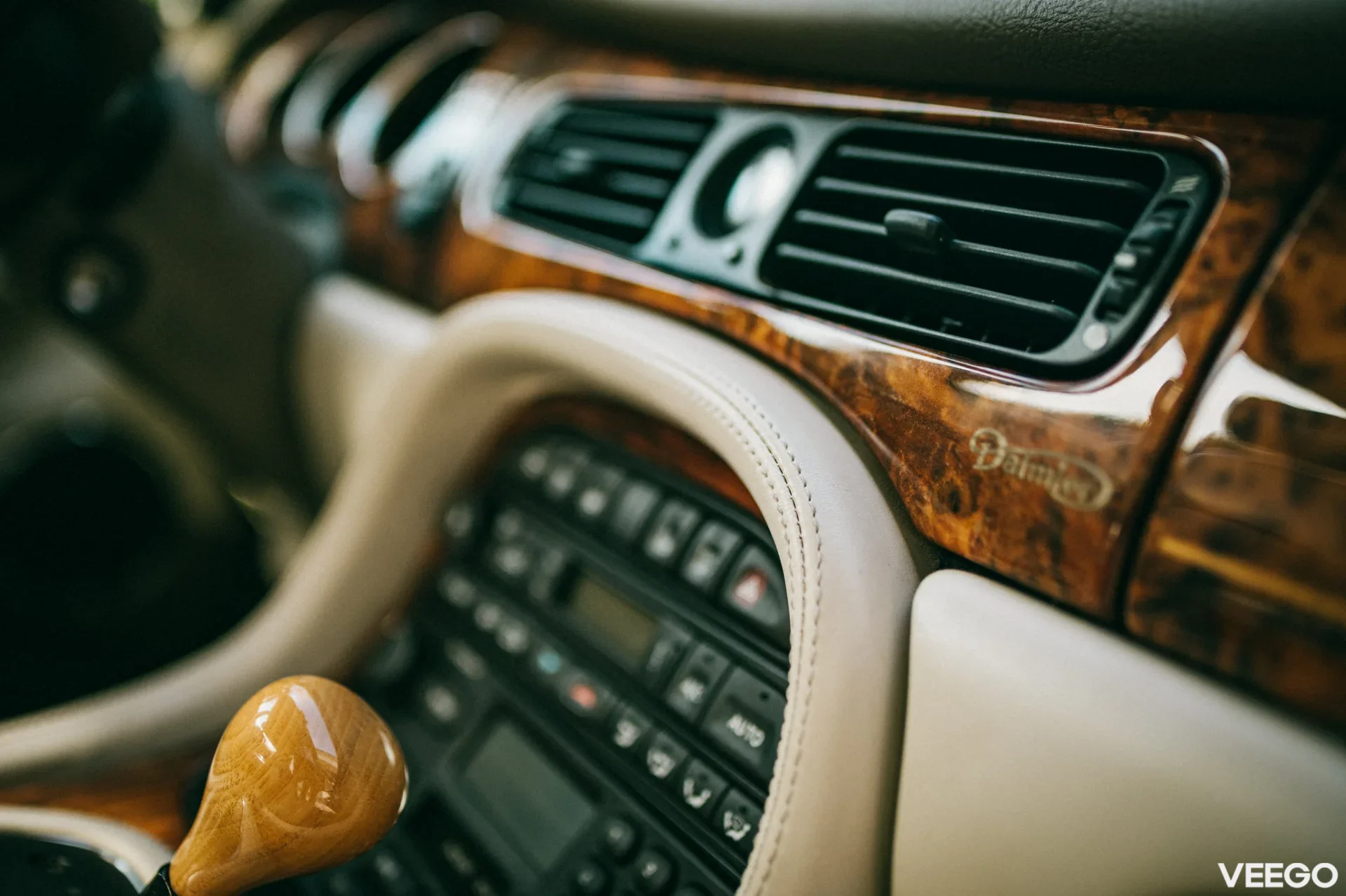 Jaguar XJ Daimler SuperV8 4.0 267kW
