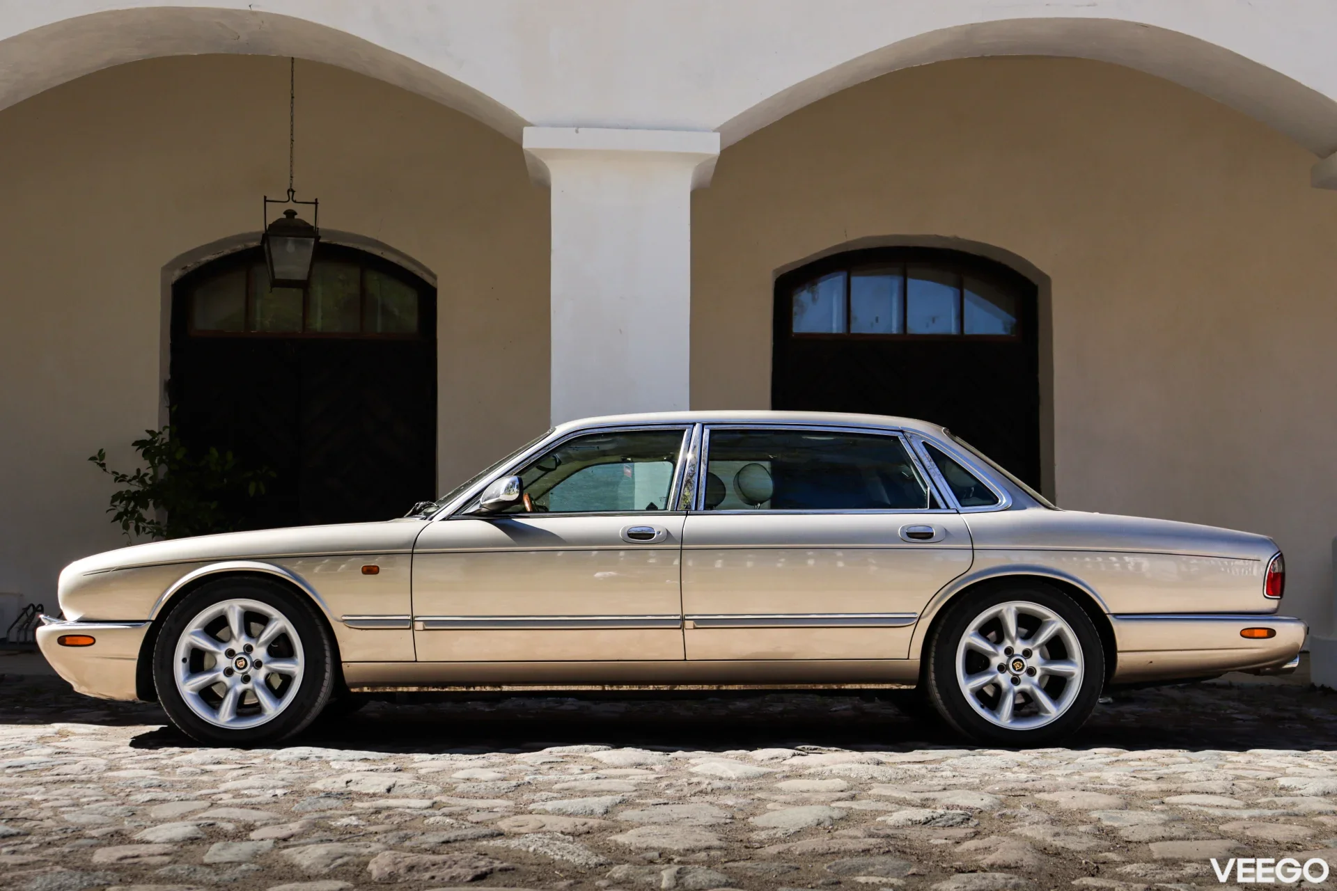 Jaguar XJ Daimler SuperV8 4.0 267kW