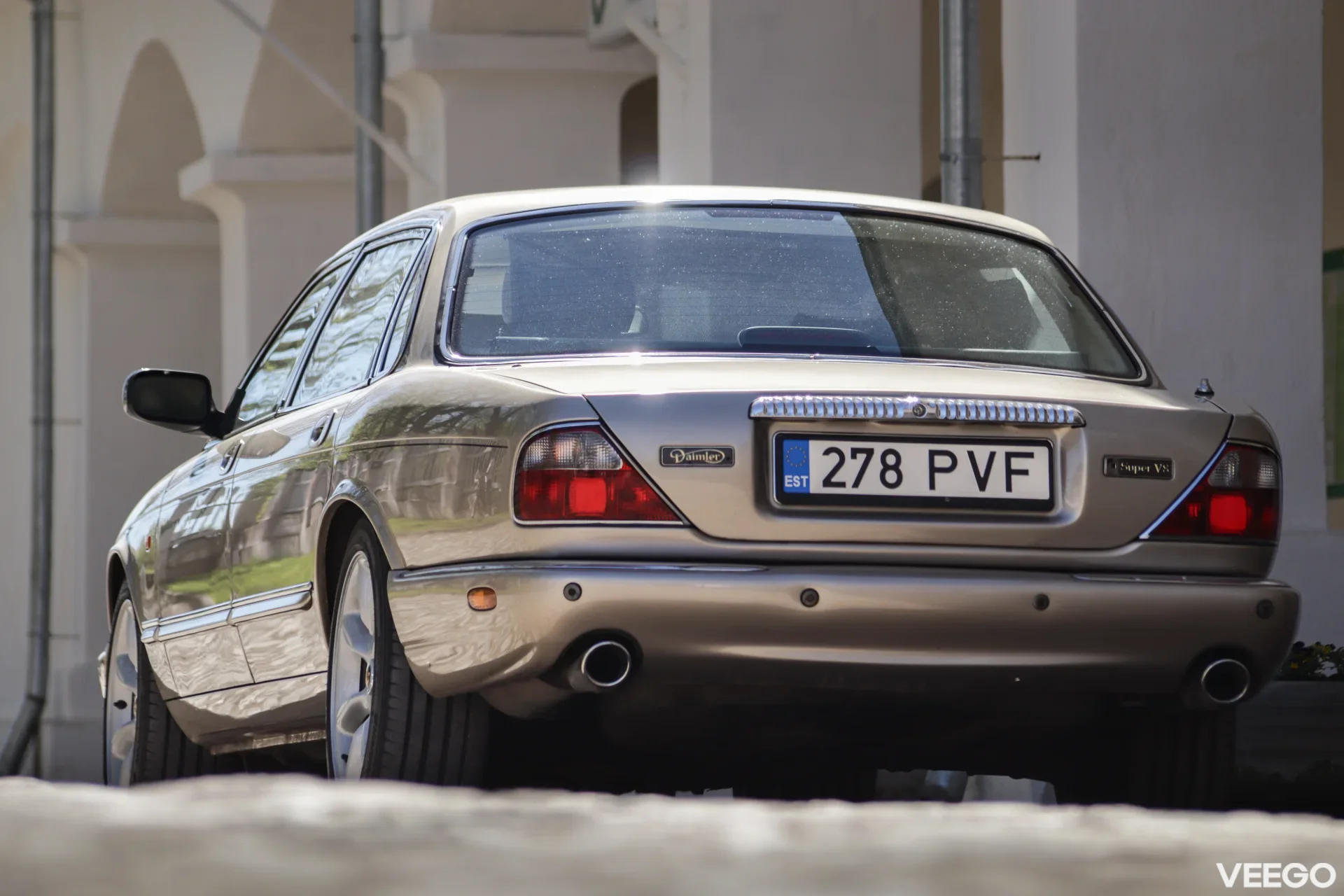 Jaguar XJ Daimler SuperV8 4.0 267kW