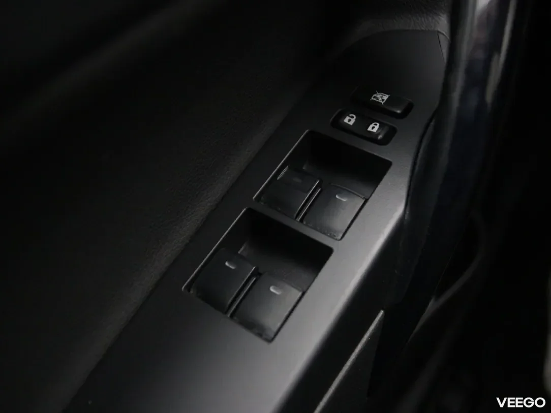 Toyota Auris 1.8 100kW