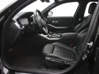 BMW 320 2 135kW thumbnail