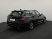 BMW 320 2 135kW thumbnail