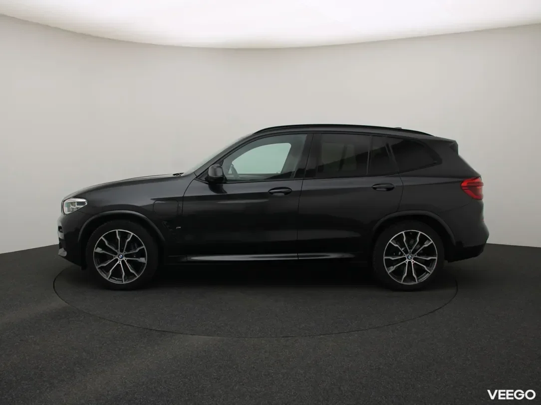 BMW X3 2 135kW