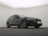 BMW 320 2 135kW thumbnail