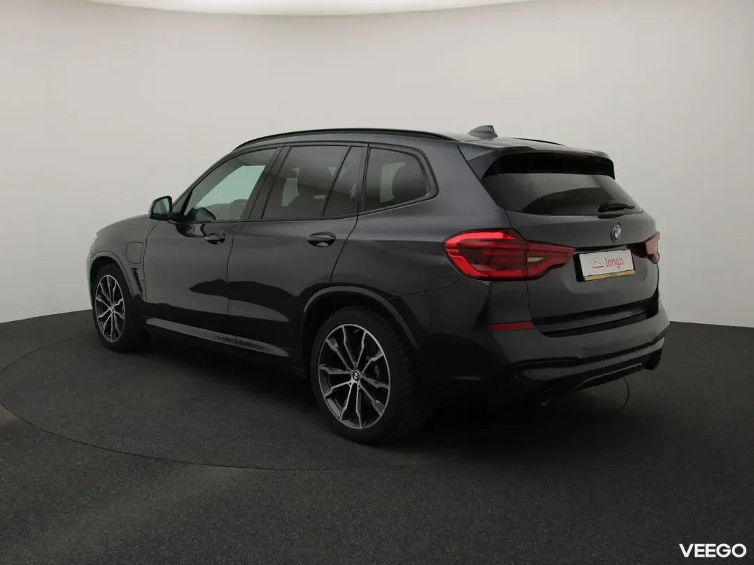 BMW X3 2 135kW