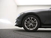 BMW 320 2 135kW thumbnail