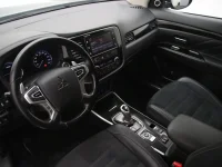 Mitsubishi Outlander 2 149kW thumbnail