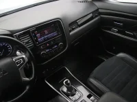 Mitsubishi Outlander 2 149kW thumbnail