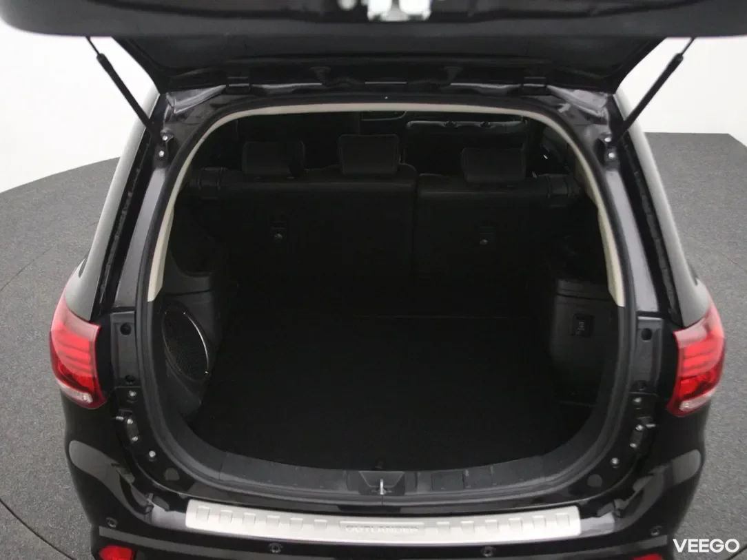 Mitsubishi Outlander 2 149kW