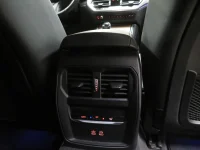 BMW 330 2.0 135kW thumbnail