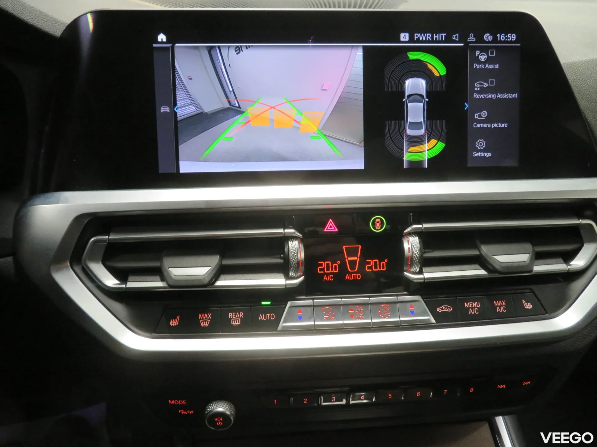 BMW 330 2.0 135kW