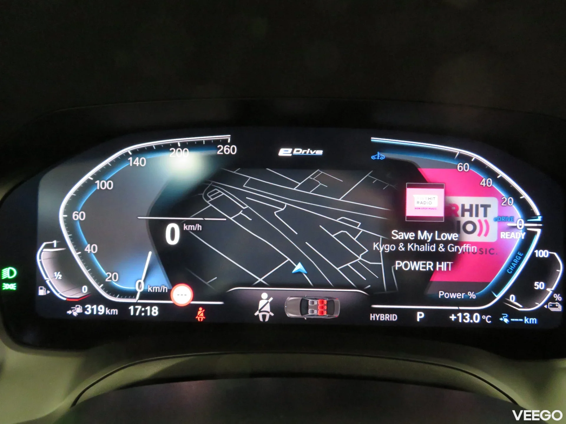 BMW 330 2.0 135kW