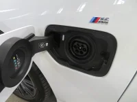 BMW 330 2.0 135kW thumbnail
