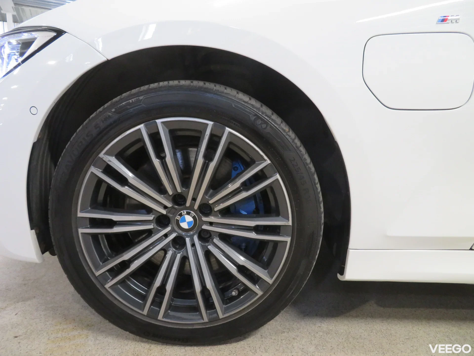 BMW 330 2.0 135kW