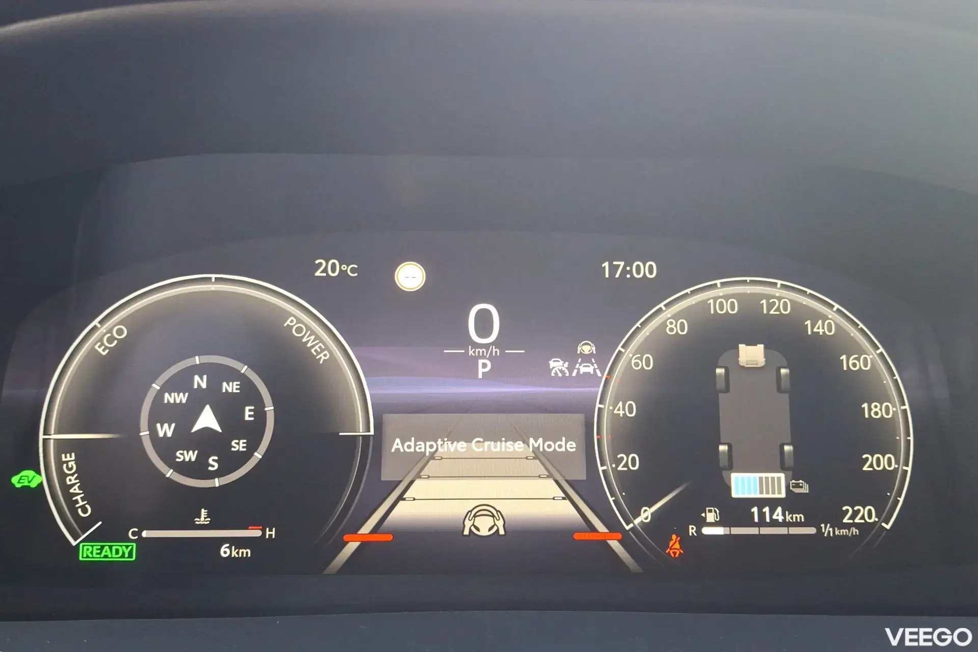 Toyota C-HR Style + Multimedia 1.8 72kW