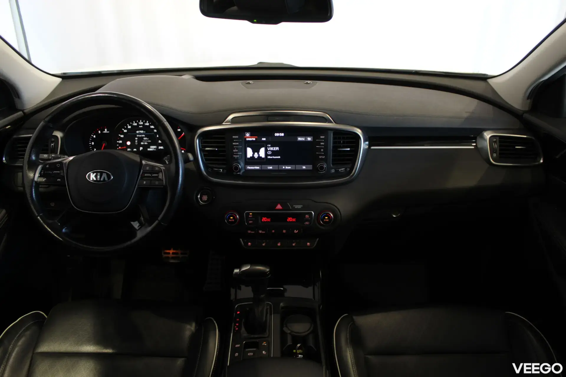 Kia Sorento - 2.2 147kW