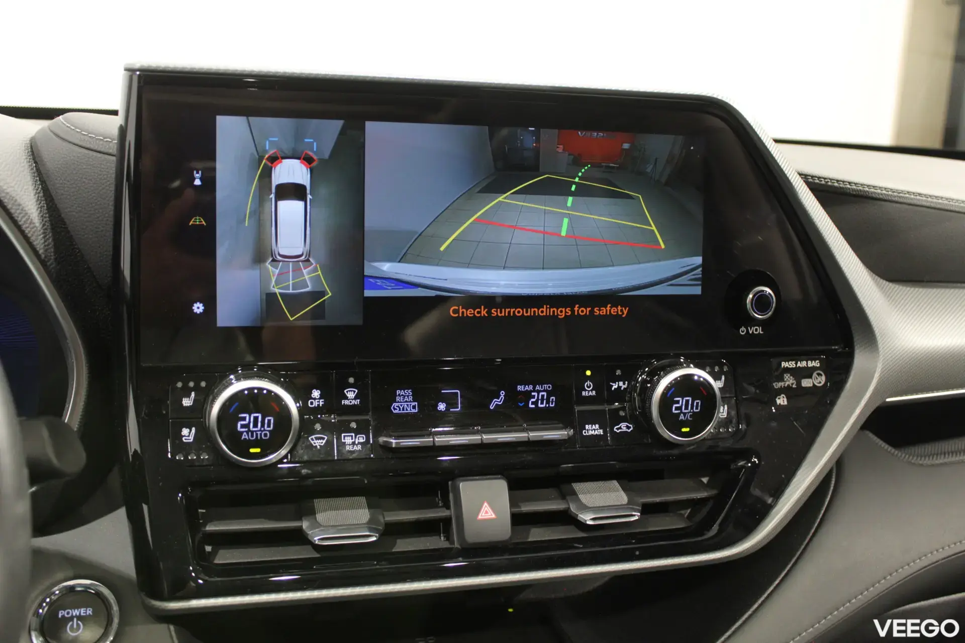 Toyota Highlander Premium AWD 2.5 140kW