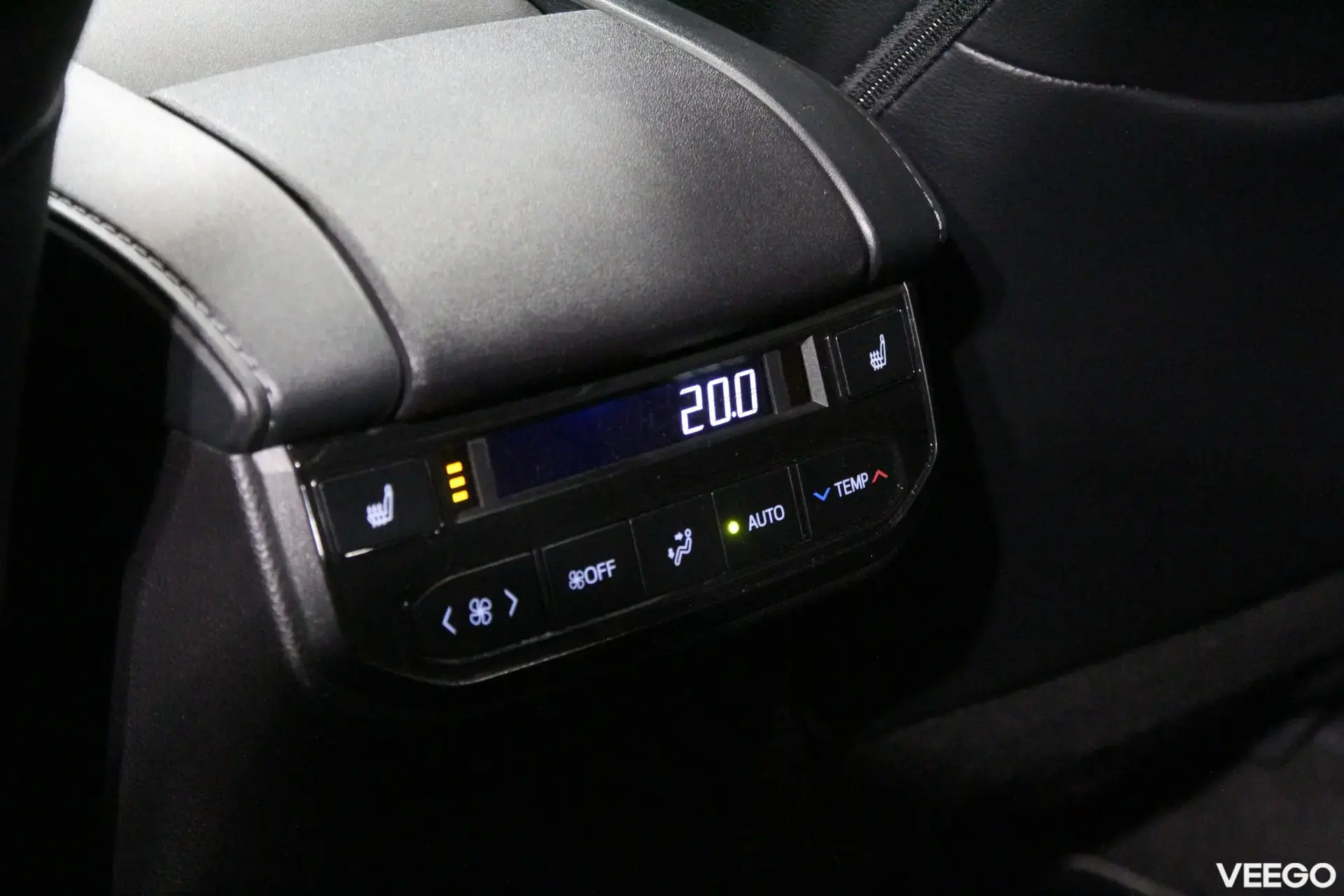 Toyota Highlander Premium AWD 2.5 140kW