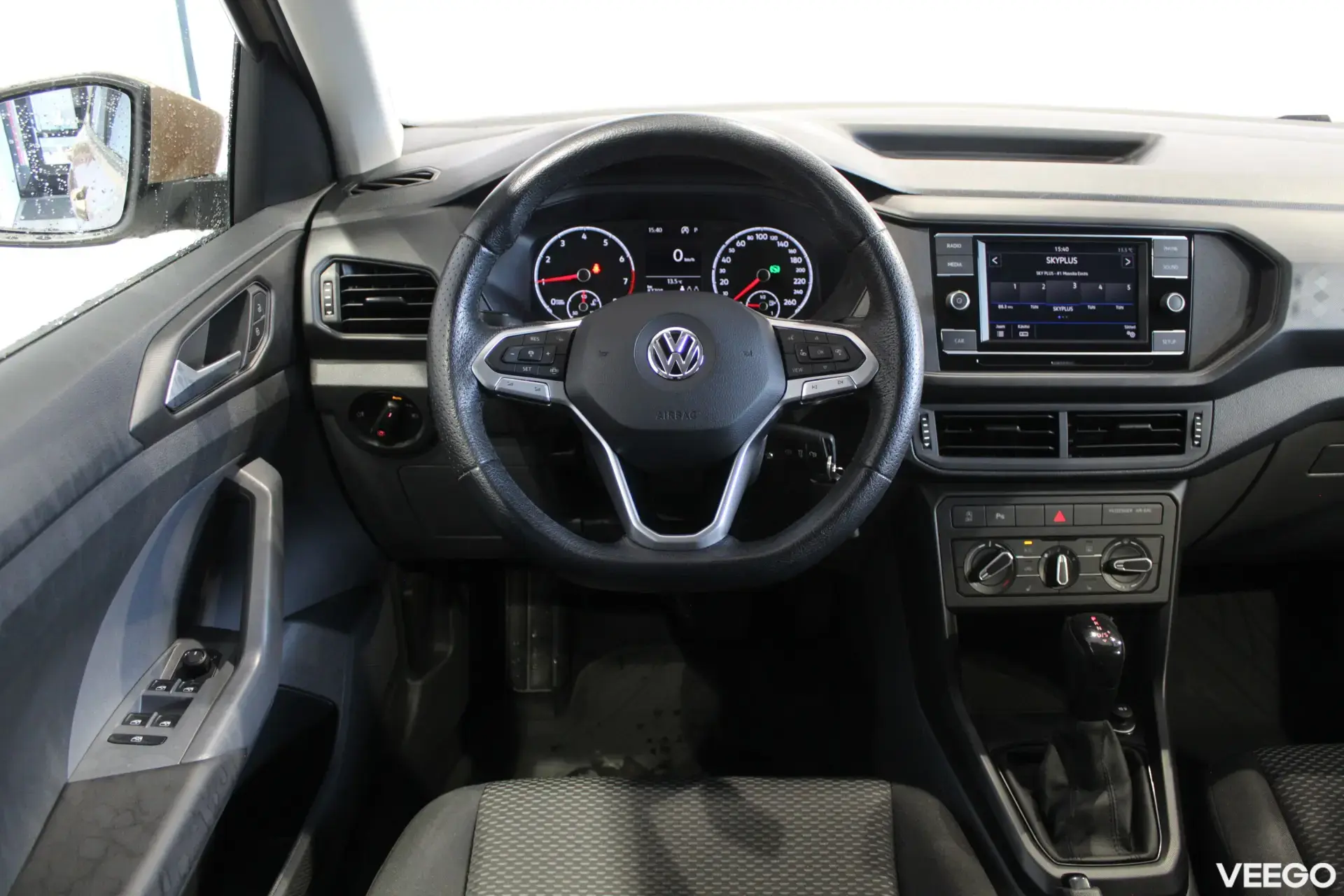 Volkswagen T-Cross TSI 1 85kW
