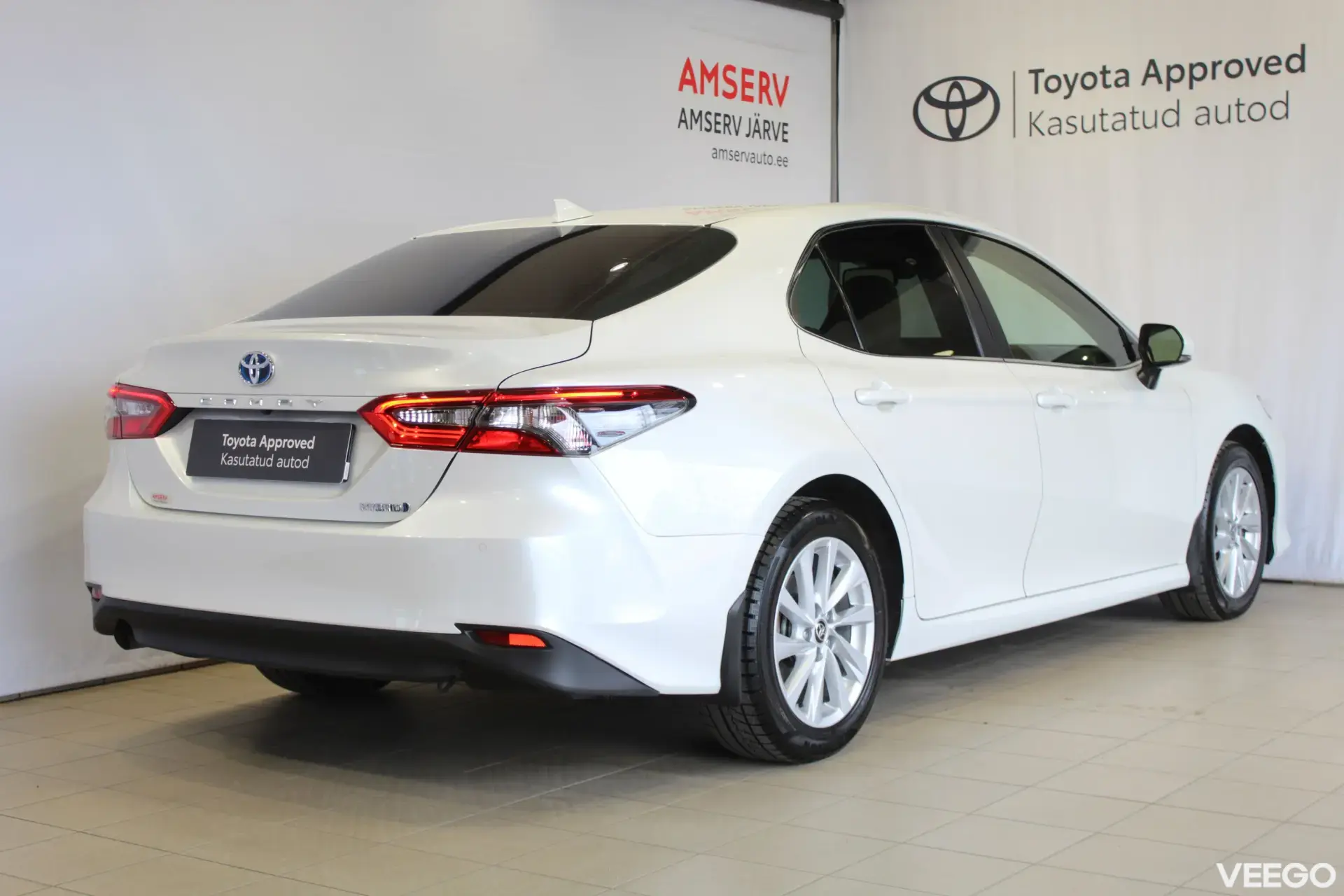 Toyota Camry Luxury Business 2.5 131kW