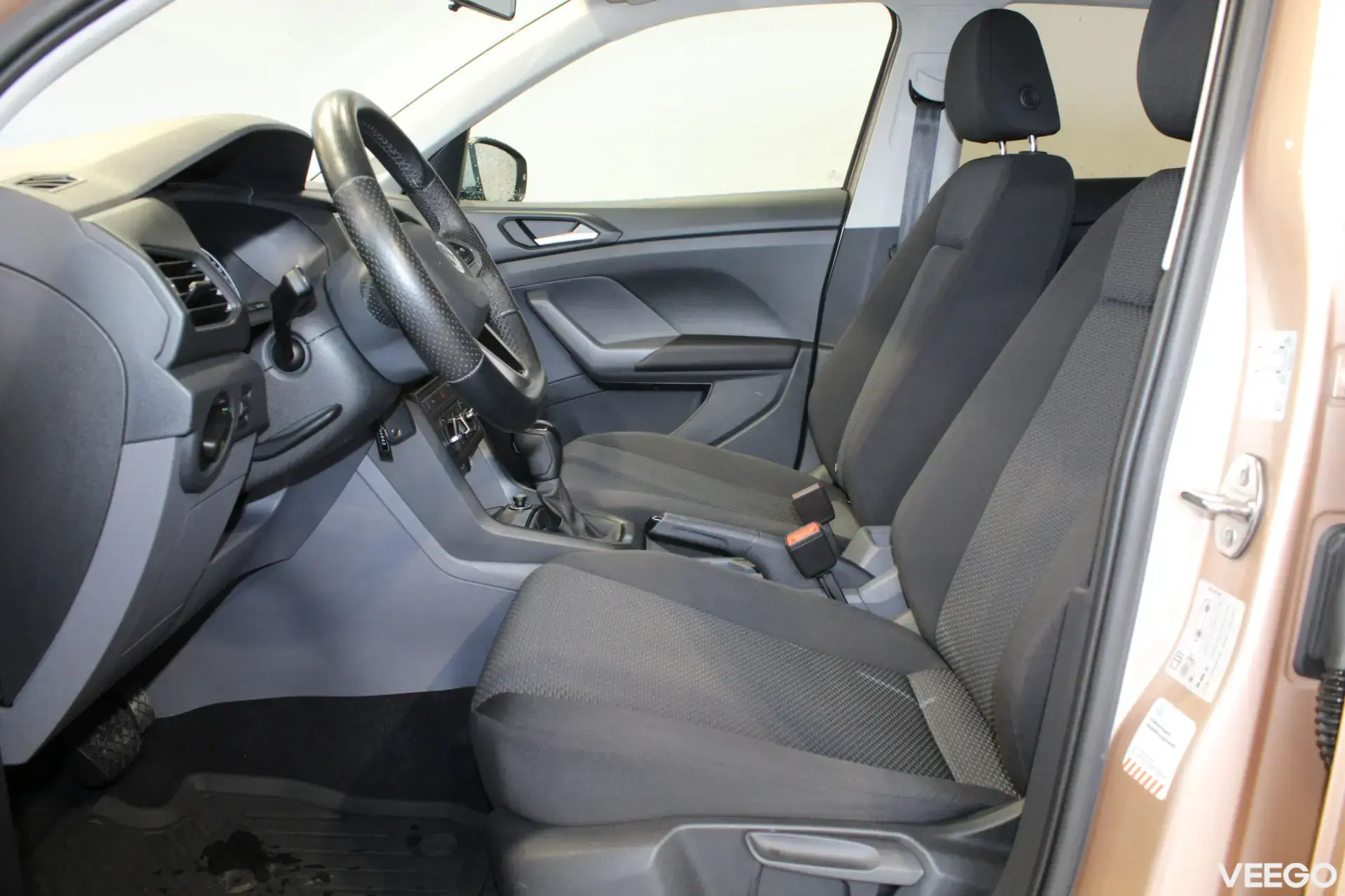 Volkswagen T-Cross TSI 1 85kW