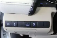 Toyota Camry Luxury Business 2.5 131kW thumbnail