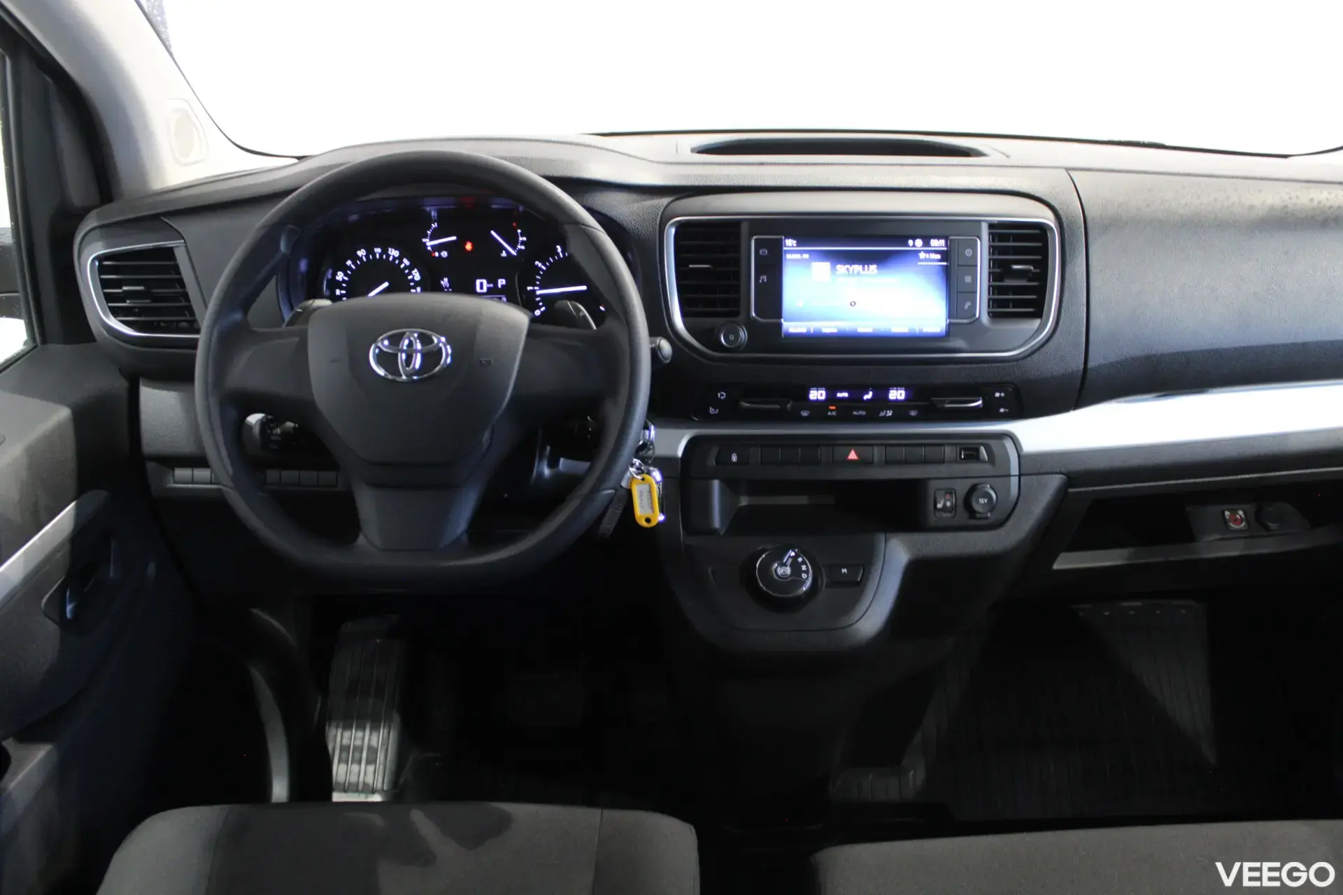 Toyota Proace Verso Long Shuttle 2 130kW