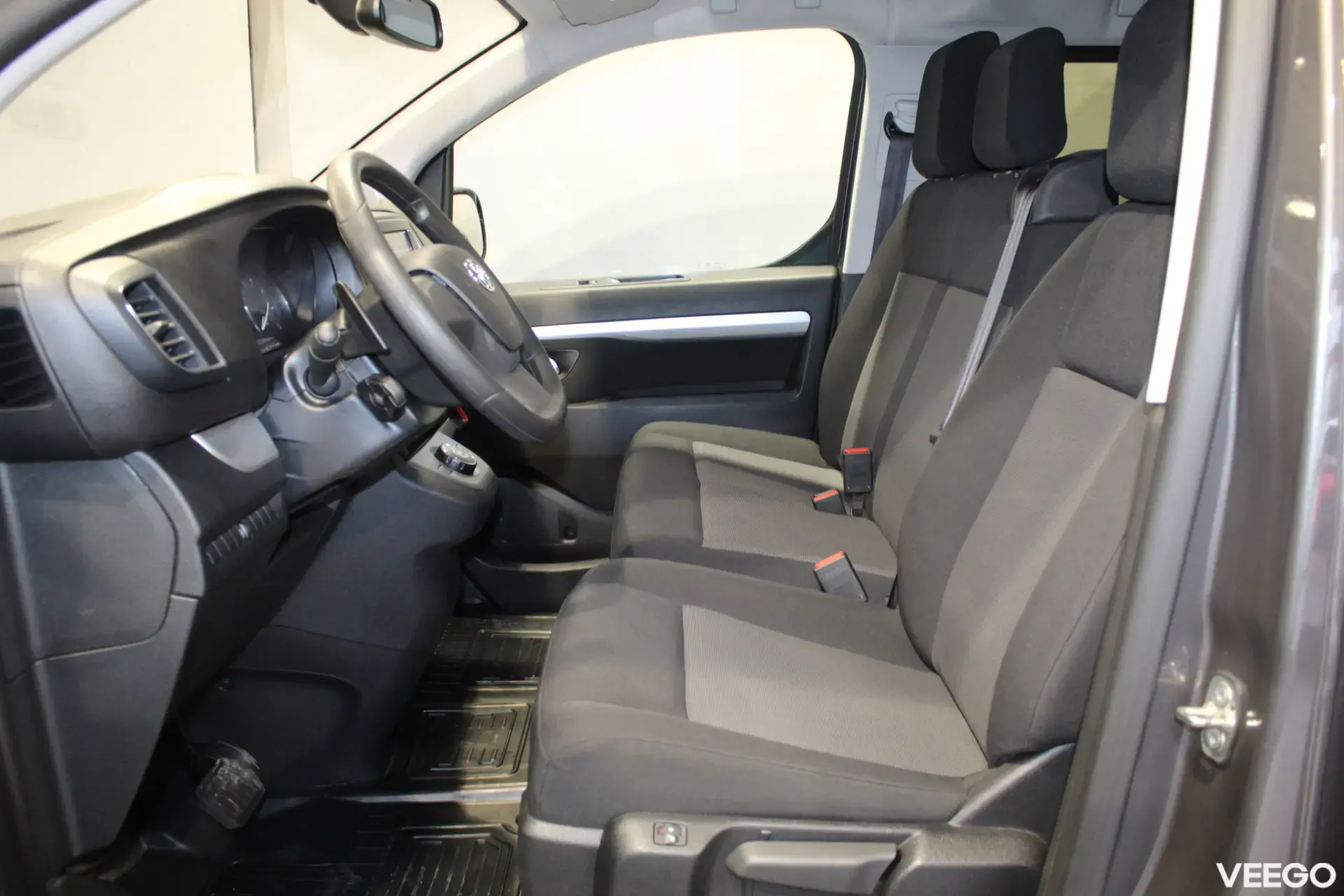 Toyota Proace Verso Long Shuttle 2 130kW