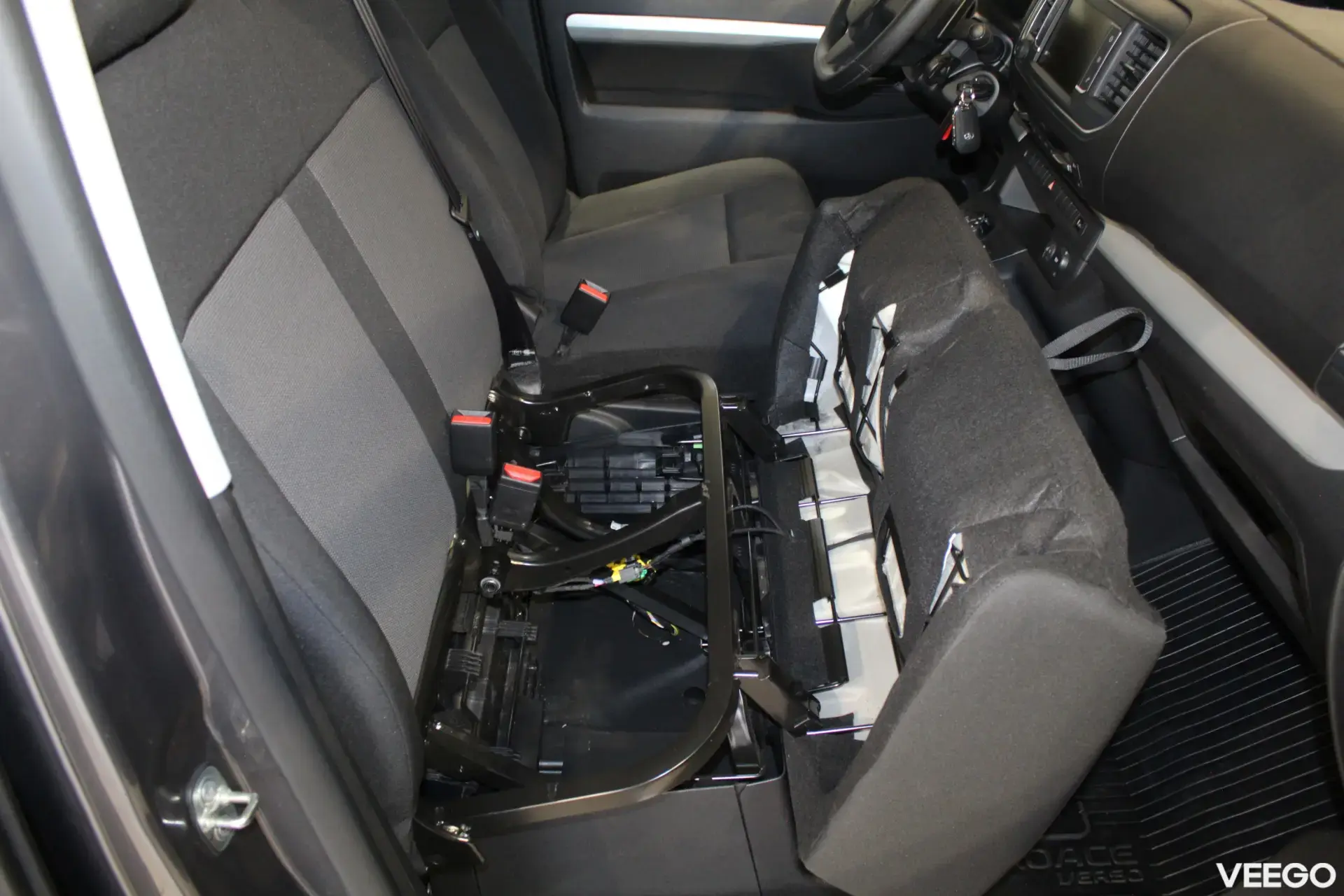 Toyota Proace Verso Long Shuttle 2 130kW