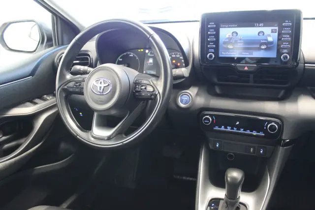 Image of Toyota Yaris Active Plus Hybrid 1.5 68kW