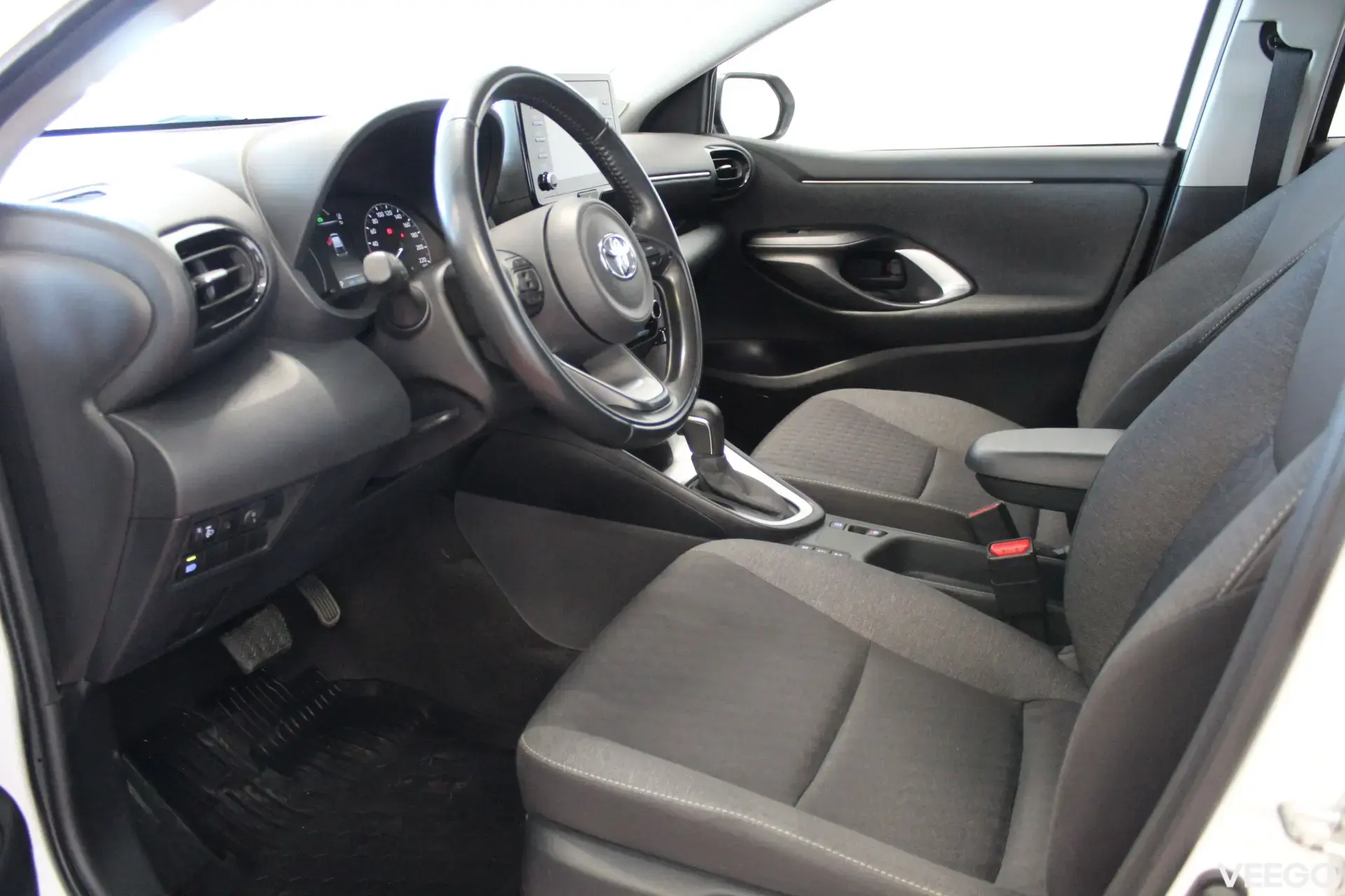 Toyota Yaris Active Plus Hybrid 1.5 68kW