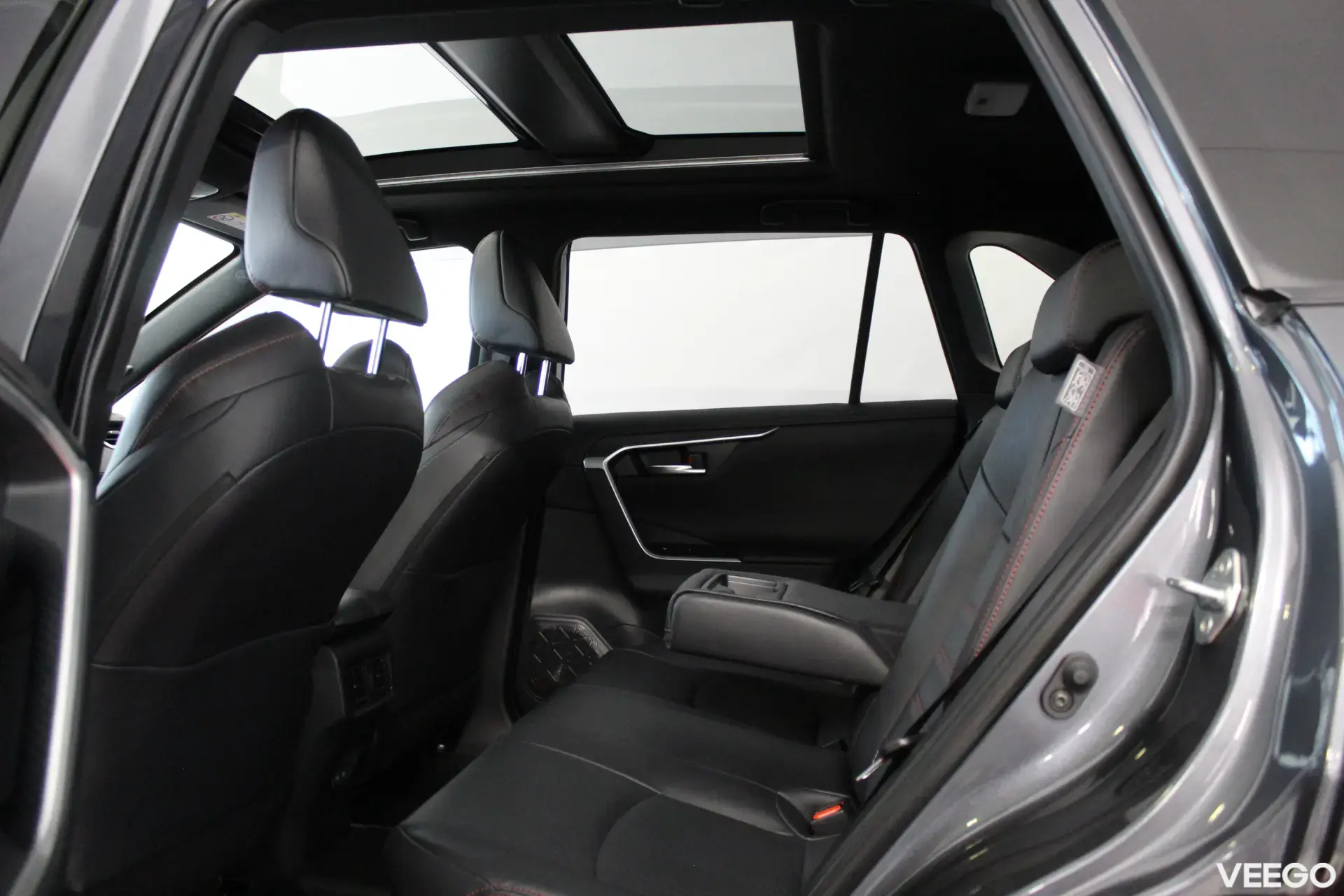 Toyota RAV4 Premium AWD Plug-In 2.5 225kW