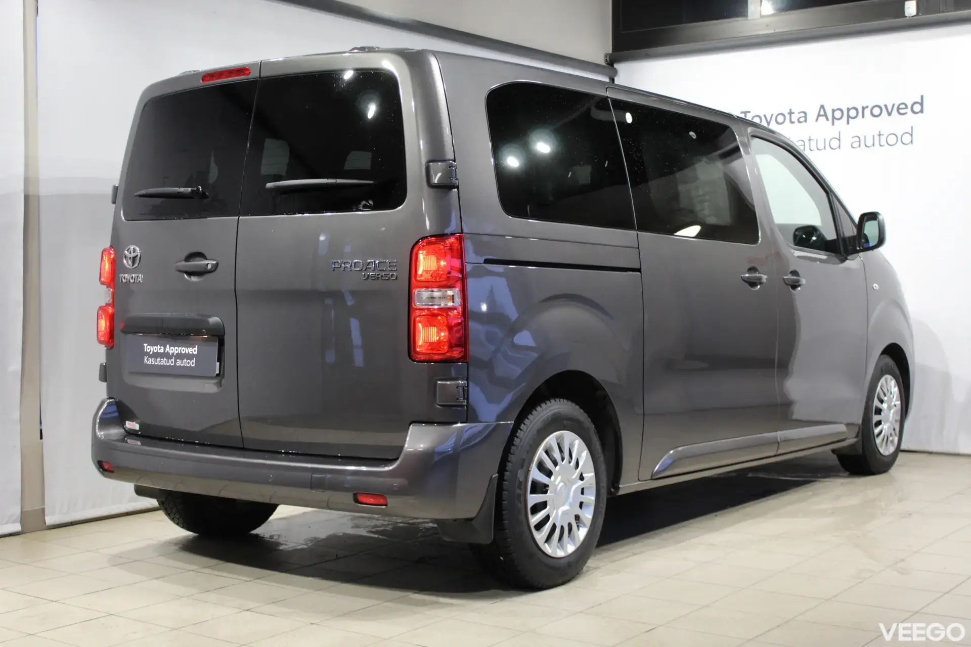 Toyota Proace Verso Medium Shuttle 2 106kW