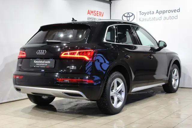 Image of Audi Q5 40 TDI Quattro 2 140kW