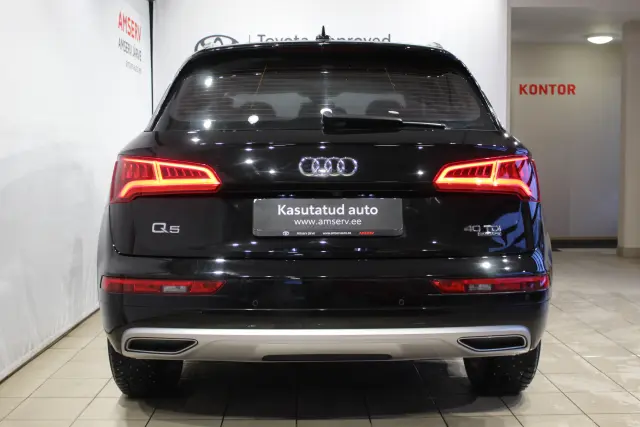 Image of Audi Q5 40 TDI Quattro 2 140kW