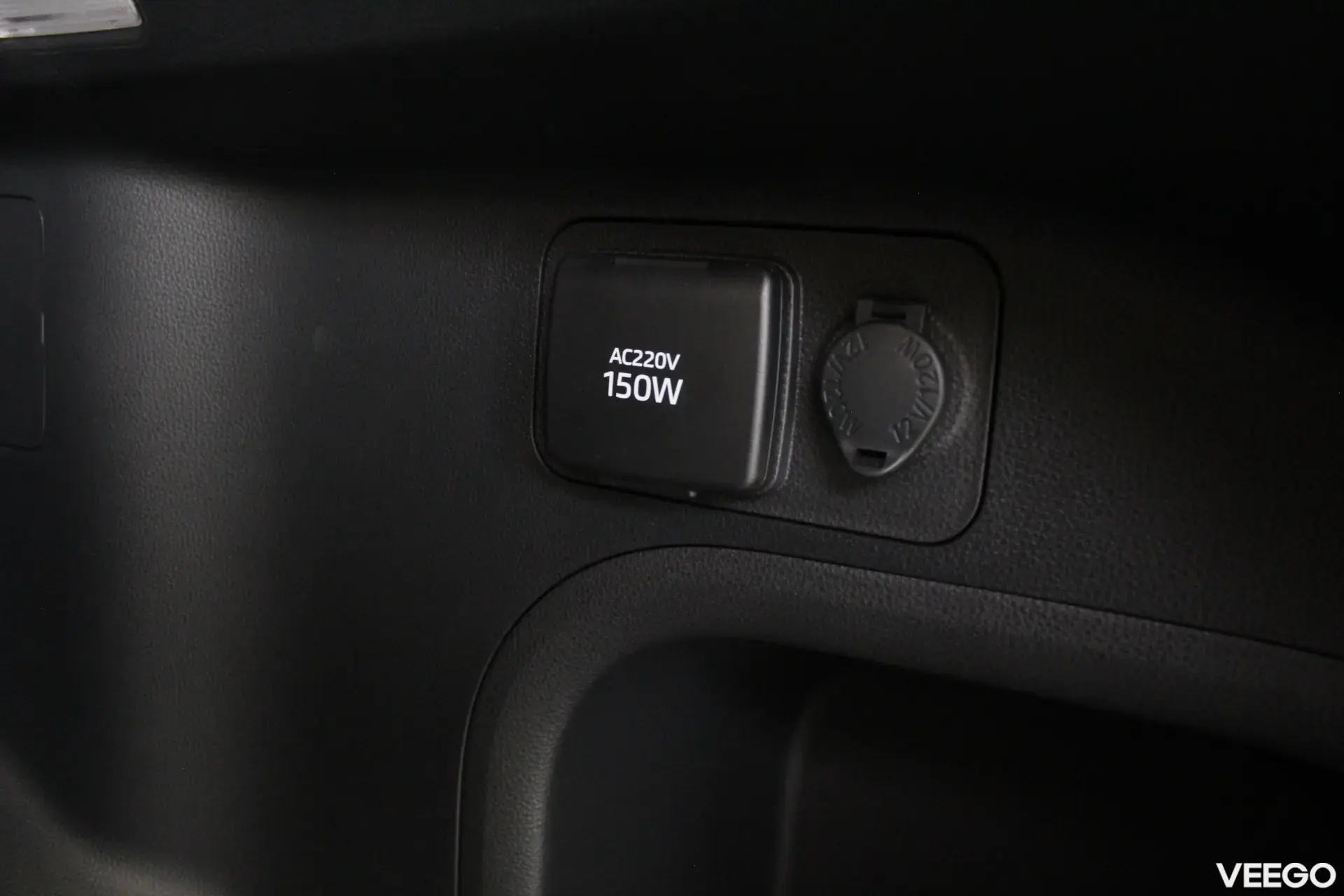 Toyota RAV4 Premium AWD Plug-In 2.5 225kW