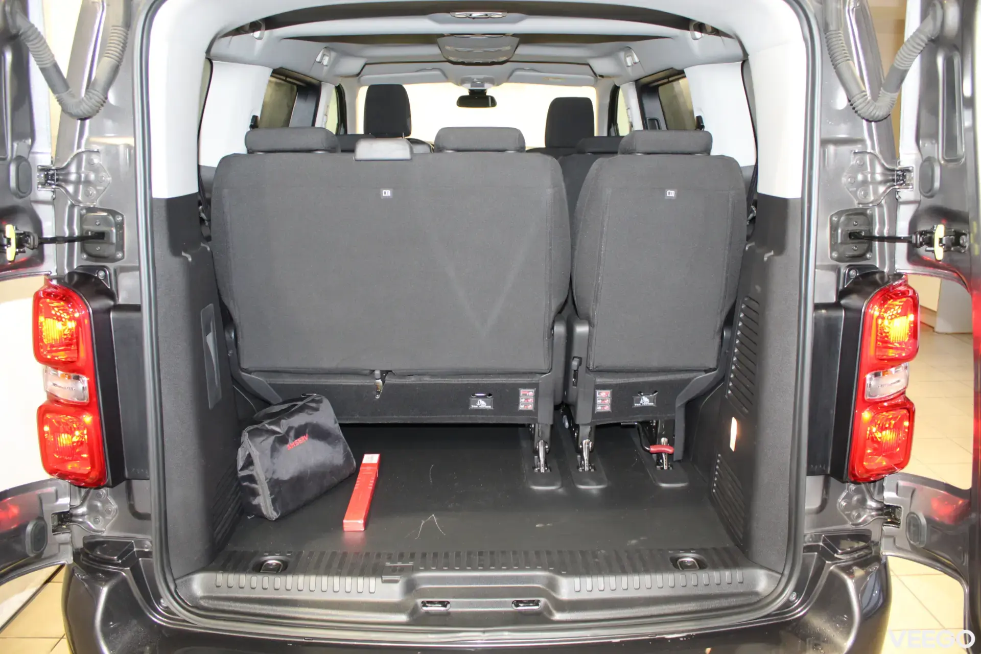 Toyota Proace Verso Medium Shuttle 2 106kW