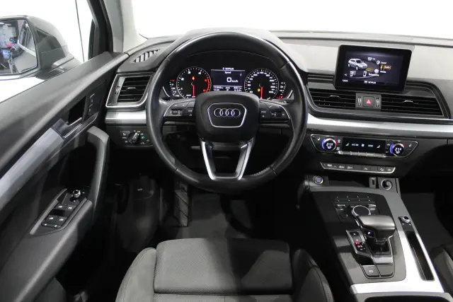 Image of Audi Q5 40 TDI Quattro 2 140kW