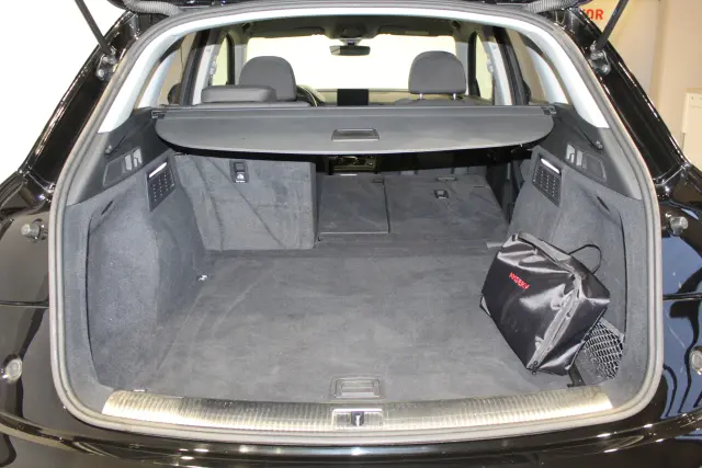 Image of Audi Q5 40 TDI Quattro 2 140kW